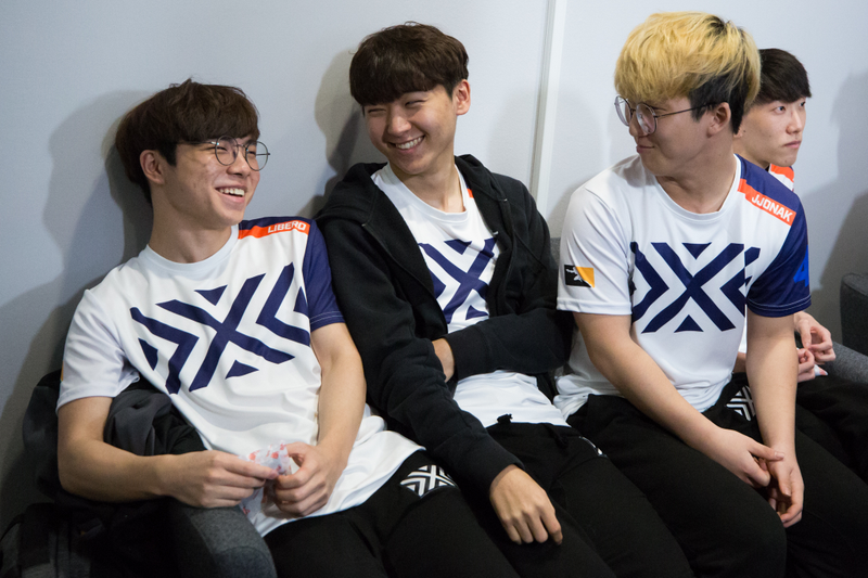 NYXL hanging out backstage. Credit: Blizzard